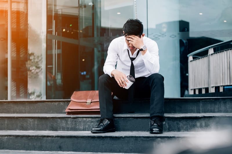 株主優待で損をしてしまう人の特徴のイメージ