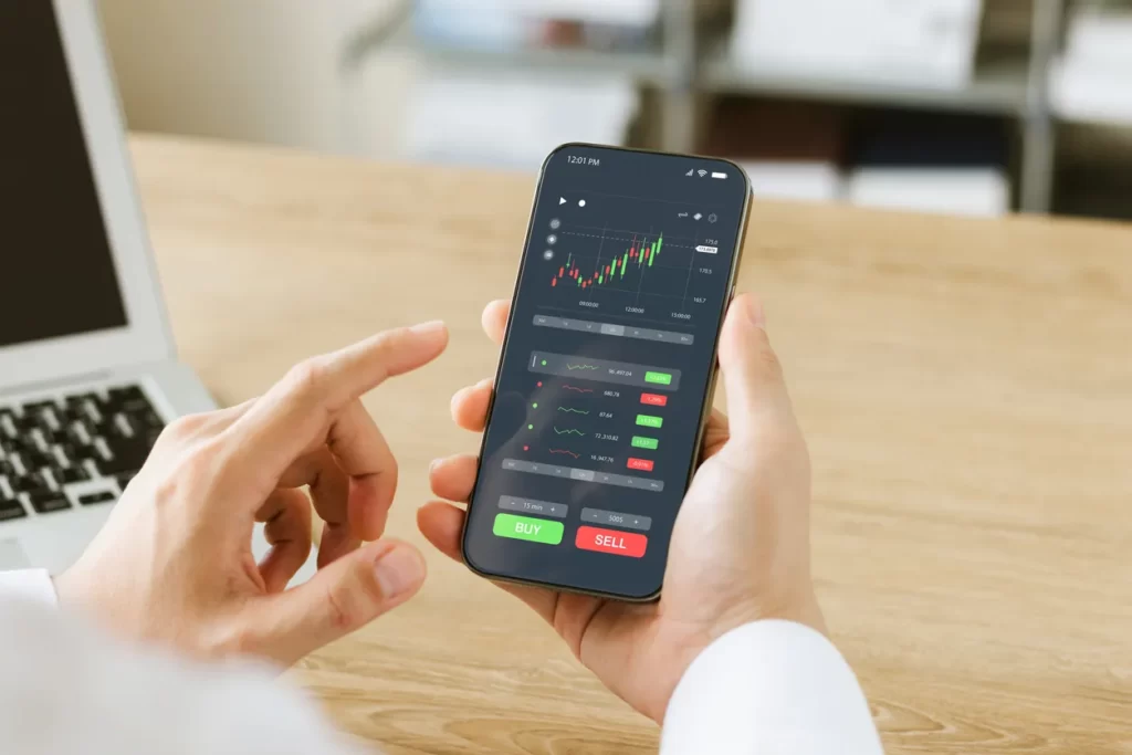 KDDIの株価と配当金の推移のイメージ