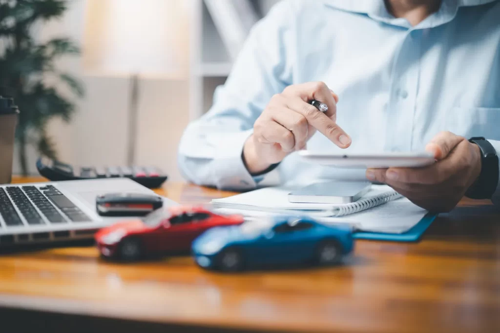 日産自動車と競合他社の業績比較のイメージ