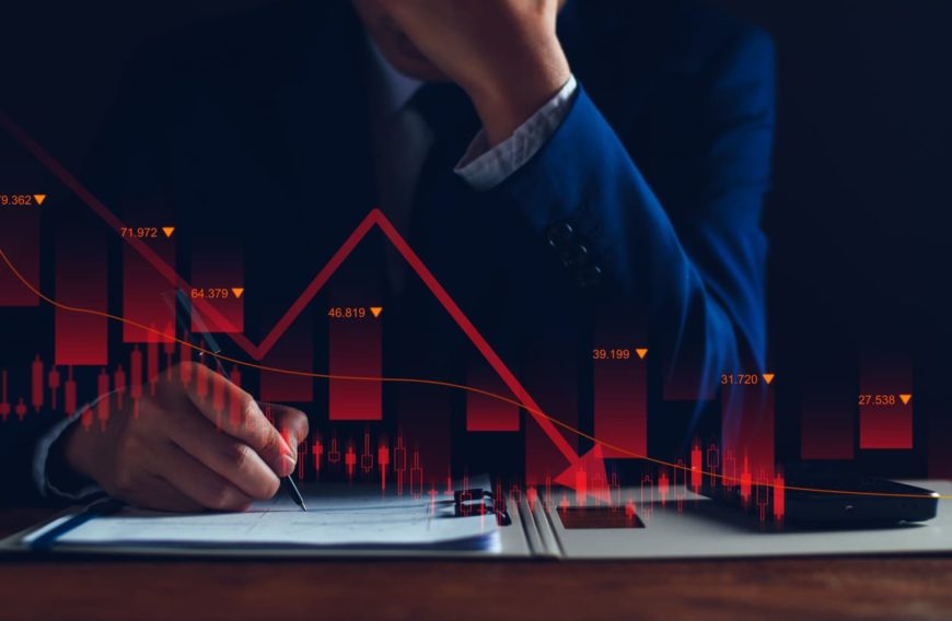 株の大損で立ち直れない人の特徴とは?のイメージ