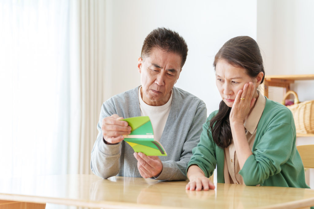 50代貯金なしで借金ありの人がやるべきことのイメージ