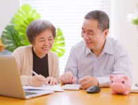 老後貯金なしでも大丈夫？年金だけでは生活が厳しい理由のイメージ
