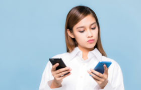 高配当株投資とインデックス投資はどっちがおすすめ？のイメージ