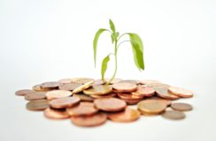 投資信託のほったらかし運用はダメなのか？失敗パターンや利益を狙うコツのイメージ