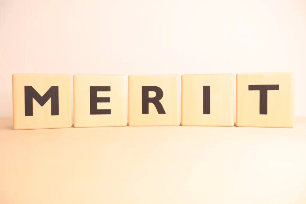 長期投資の3つのメリットのイメージ